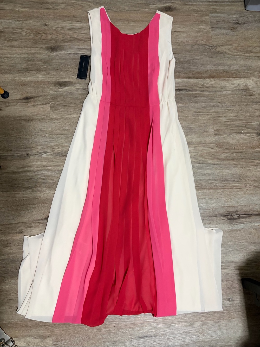 BCBGMaxAzria Sleeveless Maxi Dress in Red, Pink & Cream